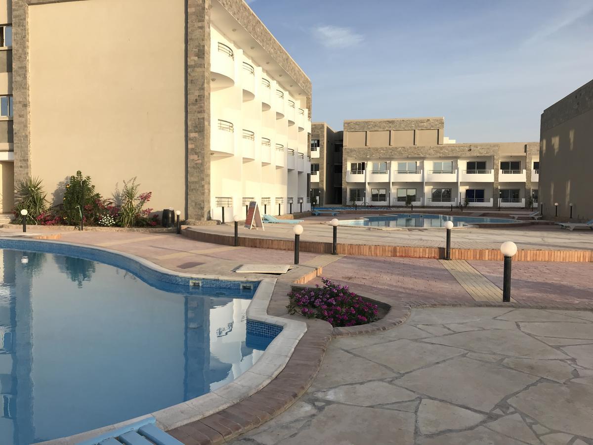 Cecelia Hurghada Exterior photo